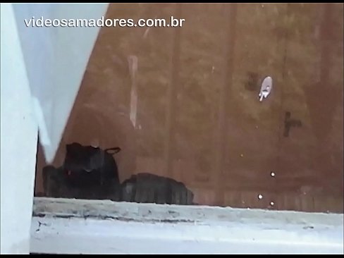 ❤️ גבר חרמן צופה בחברה שלו עם בחור אחר, מקליט סרטון מזוין בלי להפריע לזוג ❤️ סקס אצלנו