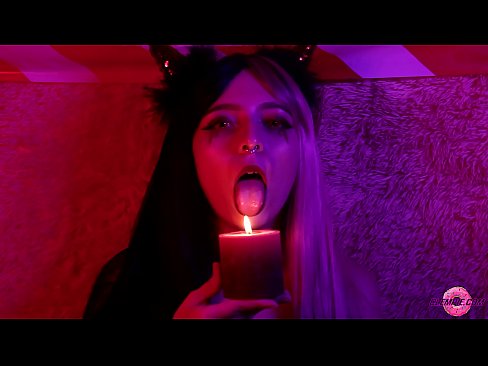 ❤️ מציצה נלהבת מ-Sexy Succubus עם הגשמה בפה ❤️ סקס אצלנו