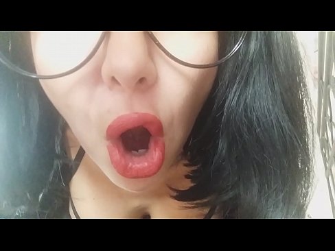 ❤️ מותק, אמך החורגת לא מרשה לך ללכת לבית הספר היום... אני צריך אותך יותר מדי... ❤️ סקס אצלנו