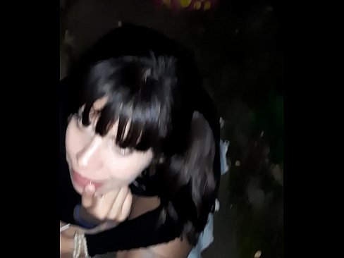 ❤️ ברחוב איבר מין נפוח בתמורה לממתקים ❤️ סקס אצלנו